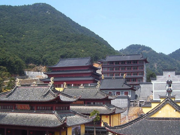中國傳統建筑的自然和諧美
