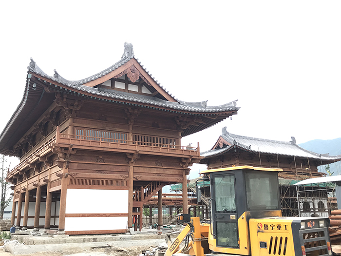 木結(jié)構(gòu)寺廟施工，精湛技藝與嚴(yán)格標(biāo)準(zhǔn)確保建筑安全穩(wěn)定